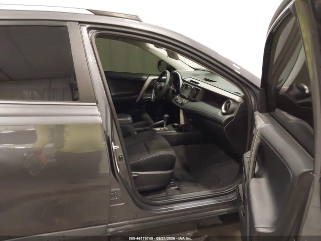 2T3RFREV9GW434535 Toyota Rav4 Xle