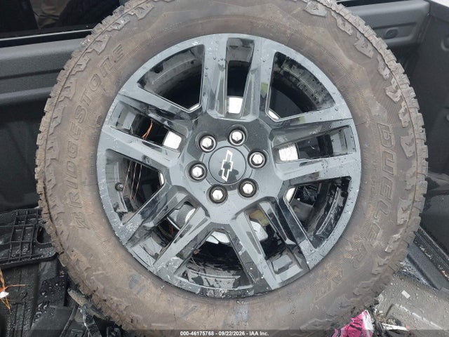 Продажа на аукционе авто 2026 Chevrolet Silverado 1500 4wd  Short Bed Lt Trail Boss, vin: 3GCUKFED4TG350287, номер лота: 46175768