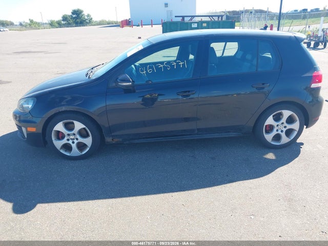 2010 Volkswagen Gti 4-door მანქანა იყიდება აუქციონზე, vin: WVWHV7AJ0AW192832, აუქციონის ნომერი: 46175771