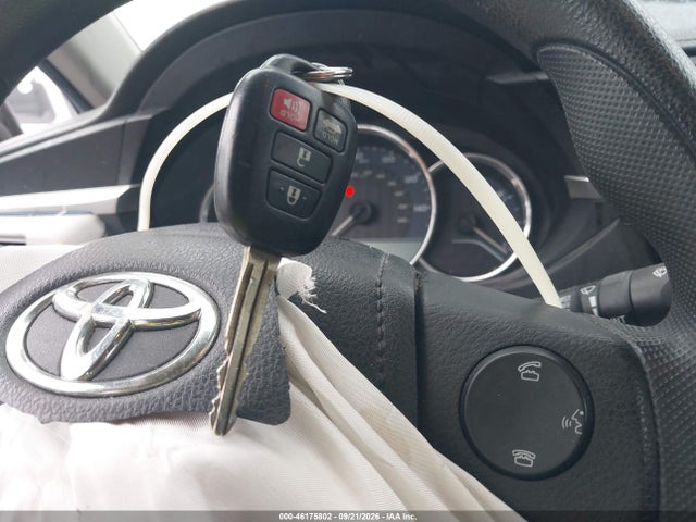46175802 :رقم المزاد ، 2T1BURHE3GC557020 vin ، 2016 Toyota Corolla Le مزاد بيع