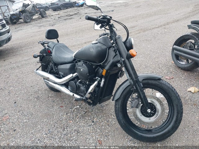 46175809 :رقم المزاد ، JH2RC5371NK200215 vin ، 2022 Honda Vt750 C2b مزاد بيع