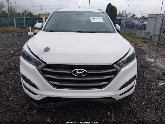 2016 Hyundai Tucson Sport მანქანა იყიდება აუქციონზე, vin: KM8J33A21GU028689, აუქციონის ნომერი: 46175816