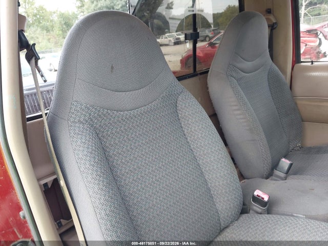 46175851 :رقم المزاد ، 1FTYR10CXYPA68401 vin ، 2000 Ford Ranger Xl/xlt مزاد بيع