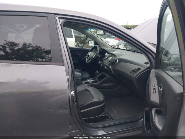 Продажа на аукционе авто 2015 Hyundai Tucson Gls, vin: KM8JTCAF1FU033893, номер лота: 46175855