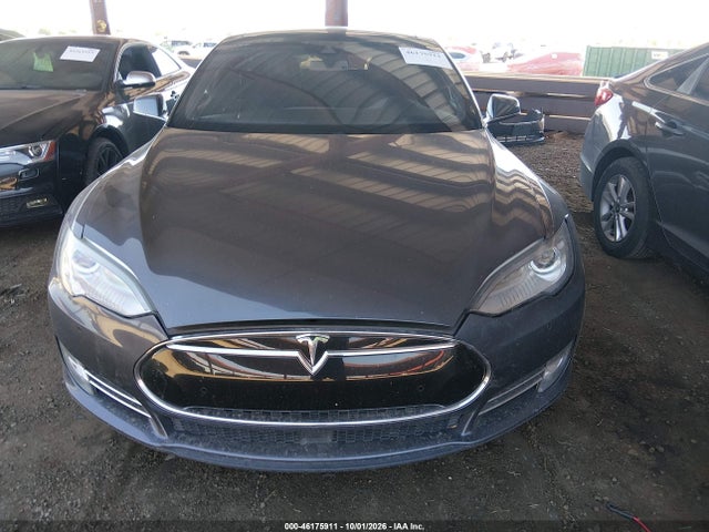 Tesla Model S P85 2014 5YJSA1H13EFP59565 Image 6