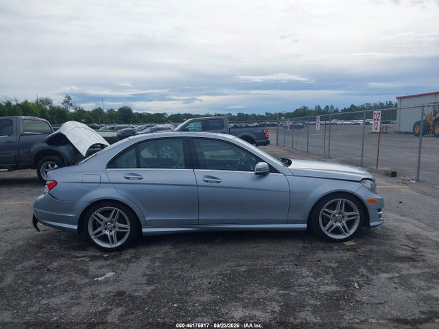 46175917 :رقم المزاد ، WDDGF4HB1DA770482 vin ، 2013 Mercedes-benz C 250 Sport مزاد بيع