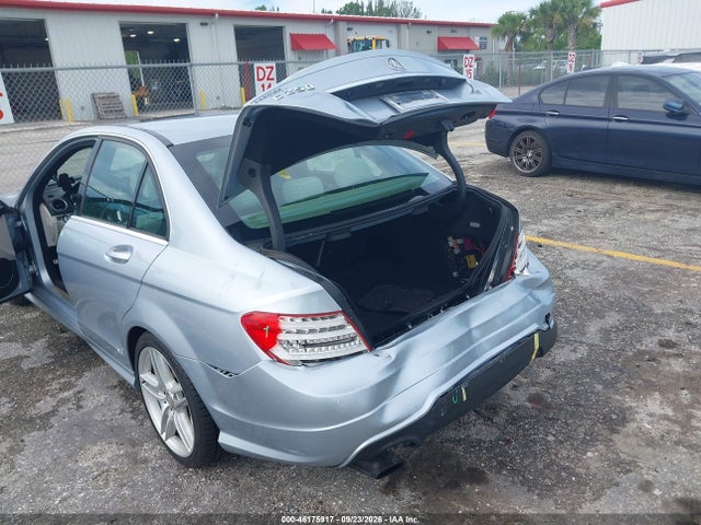 46175917 :رقم المزاد ، WDDGF4HB1DA770482 vin ، 2013 Mercedes-benz C 250 Sport مزاد بيع