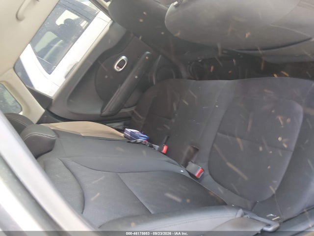 KIA Soul 2014 KNDJN2A24E7012958 Image 8