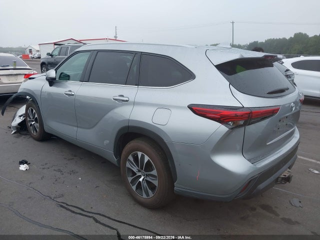 Aukcja sprzedaży 2022 Toyota Highlander Xle, vin: 5TDGZRAH7NS137454, numer aukcji: 46175994