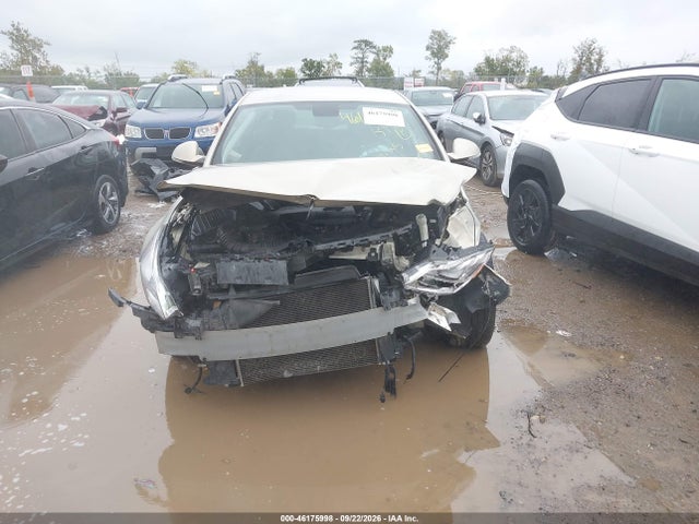 46175998 :رقم المزاد ، 2G4GR5EK9C9152716 vin ، 2012 Buick Regal مزاد بيع
