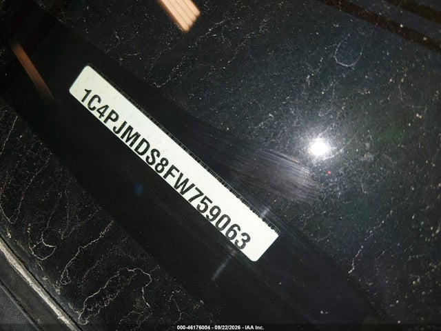 46176004 :رقم المزاد ، 1C4PJMDS8FW759063 vin ، 2015 Jeep Cherokee Limited مزاد بيع