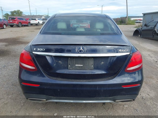 46176016 :رقم المزاد ، WDDZF4KB3HA075038 vin ، 2017 Mercedes-benz E 300 4matic مزاد بيع