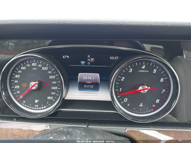 46176016 :رقم المزاد ، WDDZF4KB3HA075038 vin ، 2017 Mercedes-benz E 300 4matic مزاد بيع