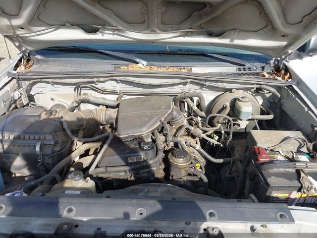 2005 Toyota Tacoma მანქანა იყიდება აუქციონზე, vin: 5TENX22N05Z098458, აუქციონის ნომერი: 46176044