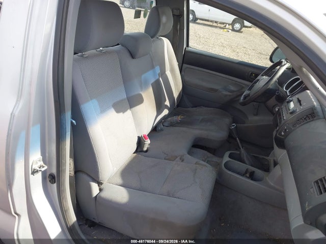 2005 Toyota Tacoma მანქანა იყიდება აუქციონზე, vin: 5TENX22N05Z098458, აუქციონის ნომერი: 46176044