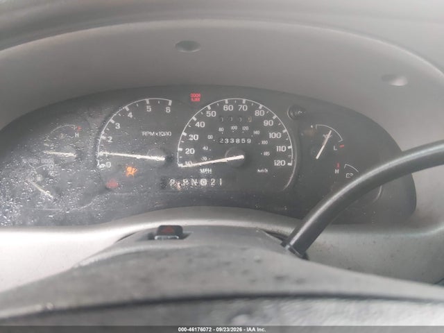 46176072 :رقم المزاد ، 1FMZU67E62UD26408 vin ، 2002 Ford Explorer Sport Trac مزاد بيع