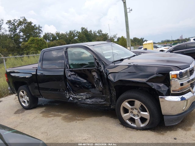 46176122 :رقم المزاد ، 3GCPCREC7HG228260 vin ، 2017 Chevrolet Silverado 1500 1lt مزاد بيع