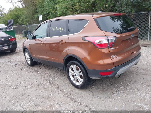Продаж на аукціоні авто 2017 Ford Escape Se, vin: 1FMCU0GD2HUB28170, номер лоту: 46176193