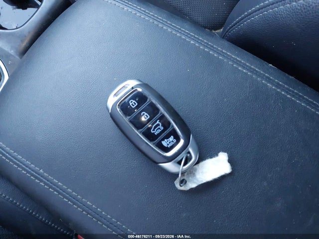 Продажа на аукционе авто 2020 Hyundai Santa Fe Limited, vin: 5NMS5CAD7LH290271, номер лота: 46176211