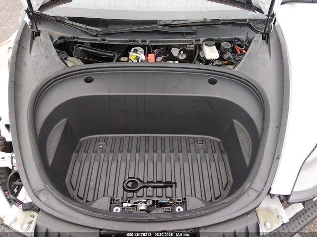 Tesla Model 3 Long Range 2022 5YJ3E1EB0NF174254 Image 10