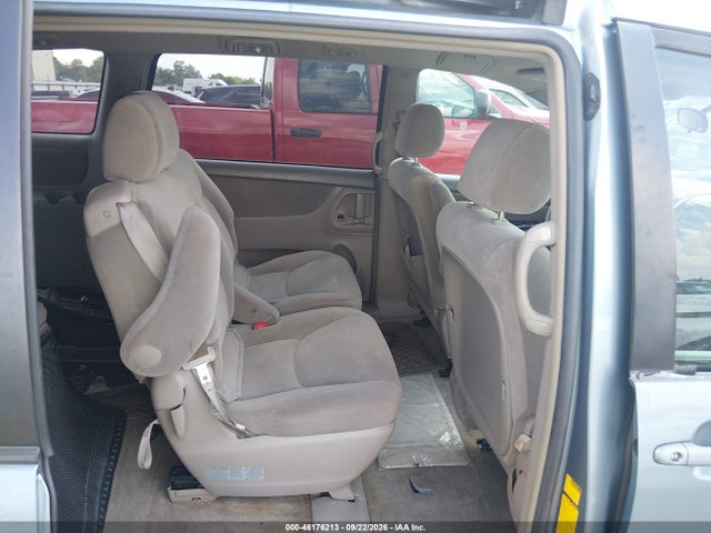 Продажа на аукционе авто 2005 Toyota Sienna Le, vin: 5TDZA23C95S366422, номер лота: 46176213