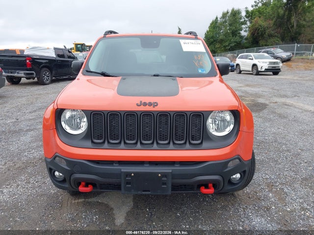 46176220 :رقم المزاد ، ZACCJBCBXHPE70643 vin ، 2017 Jeep Renegade Trailhawk 4x4 مزاد بيع