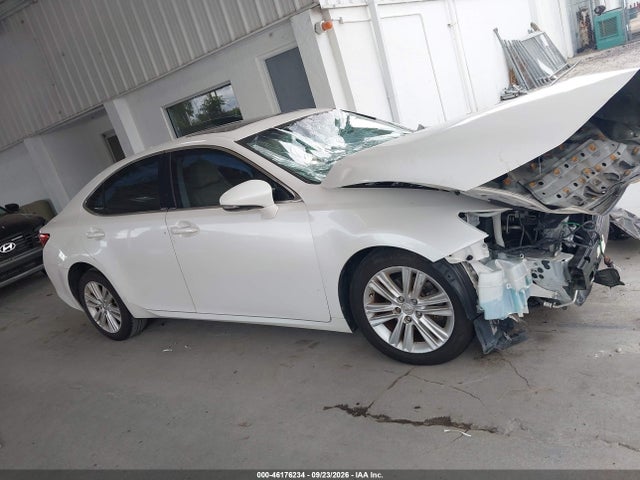 46176234 :رقم المزاد ، JTHBK1GG9E2138058 vin ، 2014 Lexus Es 350 مزاد بيع