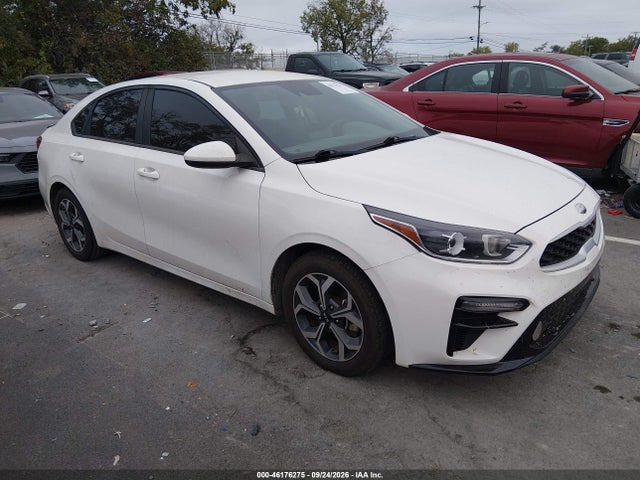 46176275 :رقم المزاد ، 3KPF24AD2KE128697 vin ، 2019 Kia Forte Lxs مزاد بيع