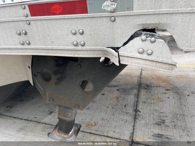 Auction sale of the 2016 Utility Trailer Mfg Unknown, vin: 1UYVS2532GM436044, lot number: 46176327