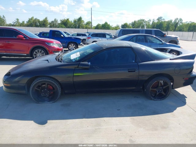 1994 Chevrolet Camaro Z28 მანქანა იყიდება აუქციონზე, vin: 2G1FP22P9R2165934, აუქციონის ნომერი: 46176367