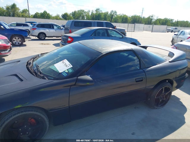 1994 Chevrolet Camaro Z28 მანქანა იყიდება აუქციონზე, vin: 2G1FP22P9R2165934, აუქციონის ნომერი: 46176367
