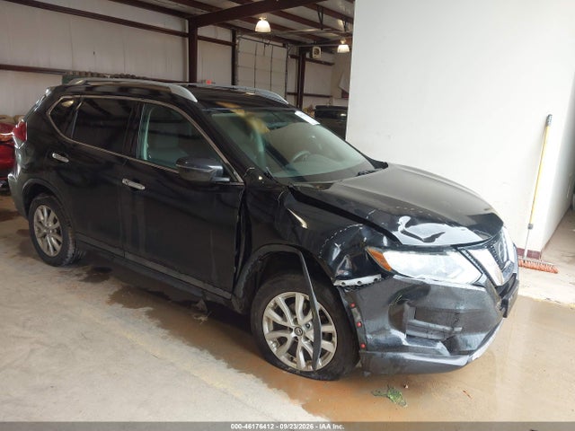 2017 Nissan Rogue Sv მანქანა იყიდება აუქციონზე, vin: 5N1AT2MV9HC849837, აუქციონის ნომერი: 46176412