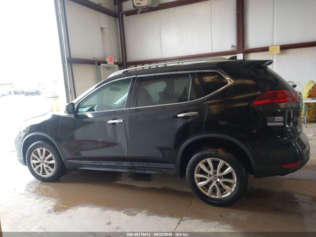 2017 Nissan Rogue Sv მანქანა იყიდება აუქციონზე, vin: 5N1AT2MV9HC849837, აუქციონის ნომერი: 46176412