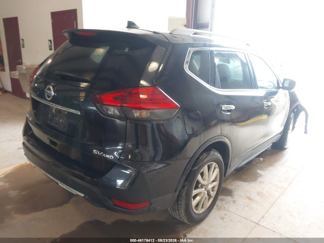 2017 Nissan Rogue Sv მანქანა იყიდება აუქციონზე, vin: 5N1AT2MV9HC849837, აუქციონის ნომერი: 46176412