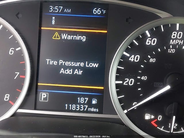46176413 :رقم المزاد ، 3N1AB7AP4KY263719 vin ، 2019 Nissan Sentra S مزاد بيع