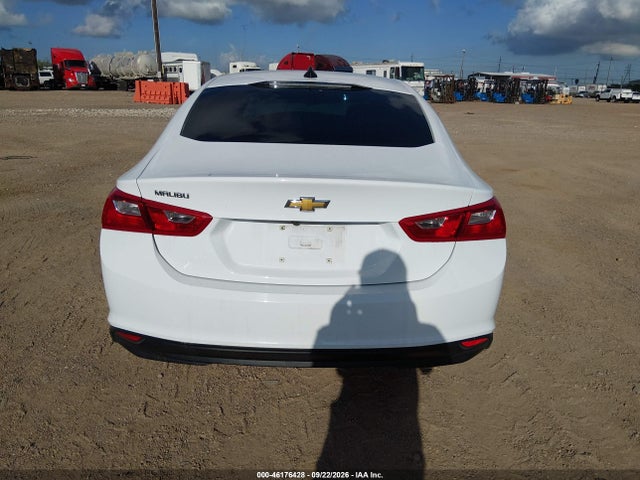 1G1ZC5ST9NF186699 Chevrolet Malibu Fwd 1fl
