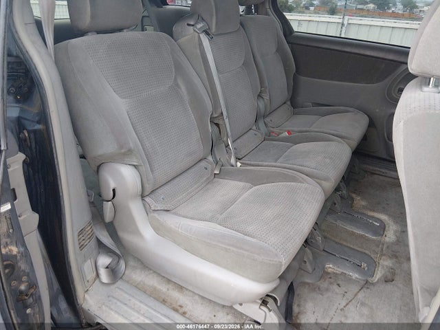 2006 Toyota Sienna Le მანქანა იყიდება აუქციონზე, vin: 5TDZA23C66S477043, აუქციონის ნომერი: 46176447