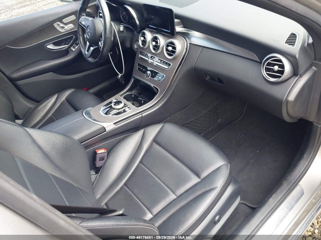 Продажа на аукционе авто 2019 Mercedes-benz C 300 4matic, vin: 55SWF8EB9KU286242, номер лота: 46176451