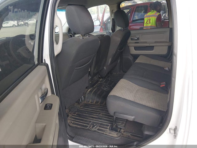 46176471 :رقم المزاد ، 3D73M3HL7BG525210 vin ، 2011 Ram Ram 3500 Slt مزاد بيع