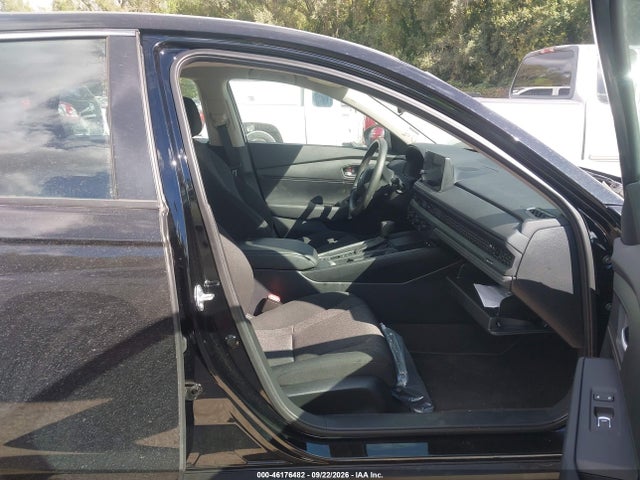 46176482 :رقم المزاد ، 1HGCY1F20TA040244 vin ، 2026 Honda Accord Lx مزاد بيع