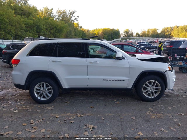 2017 Jeep Grand Cherokee Laredo 4x4 მანქანა იყიდება აუქციონზე, vin: 1C4RJFAG7HC620423, აუქციონის ნომერი: 46176560