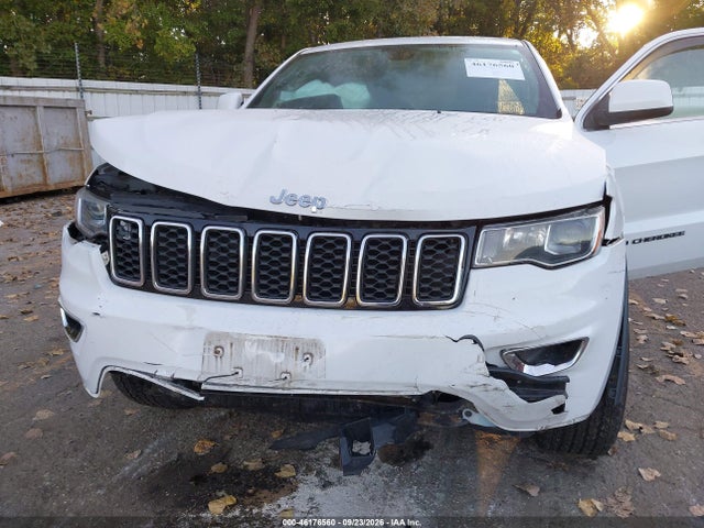 2017 Jeep Grand Cherokee Laredo 4x4 მანქანა იყიდება აუქციონზე, vin: 1C4RJFAG7HC620423, აუქციონის ნომერი: 46176560