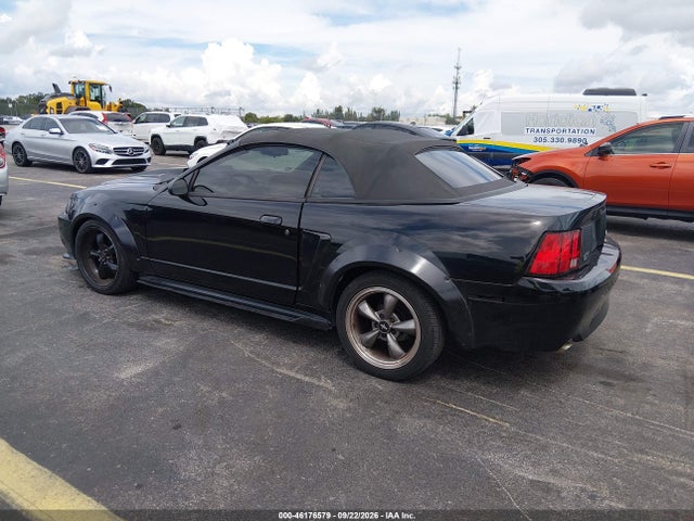 2000 Ford Mustang Gt მანქანა იყიდება აუქციონზე, vin: 1FAFP45X5YF255213, აუქციონის ნომერი: 46176579