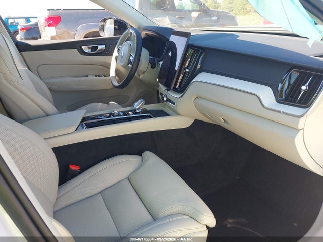 YV4M12RM4T1359654 Volvo Xc60 B5 Ultra