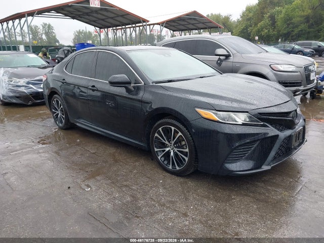 46176728 :رقم المزاد ، 4T1G11AK1LU872634 vin ، 2020 Toyota Camry Se مزاد بيع