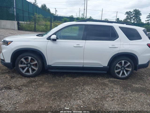 Продажа на аукционе авто 2024 Honda Pilot Touring, vin: 5FNYG1H76RB017955, номер лота: 46176730
