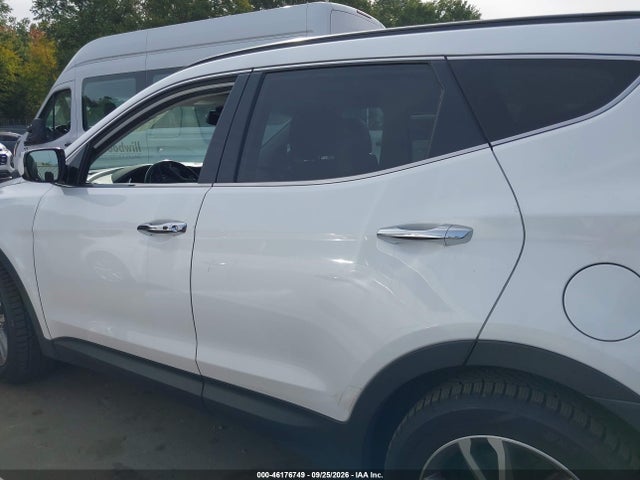 2014 Hyundai Santa Fe Sport 2.0l Turbo მანქანა იყიდება აუქციონზე, vin: 5XYZUDLA2EG183880, აუქციონის ნომერი: 46176749