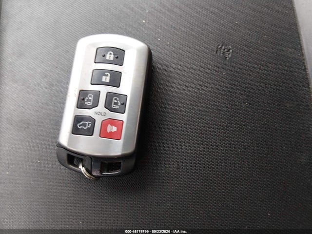Aukcja sprzedaży 2011 Toyota Sienna Limited, vin: 5TDDK3DC7BS019033, numer aukcji: 46176799