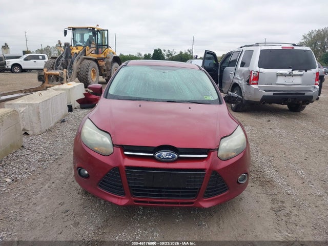 2014 Ford Focus Titanium მანქანა იყიდება აუქციონზე, vin: 1FADP3J21EL438763, აუქციონის ნომერი: 46176800