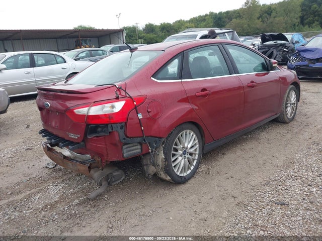 2014 Ford Focus Titanium მანქანა იყიდება აუქციონზე, vin: 1FADP3J21EL438763, აუქციონის ნომერი: 46176800